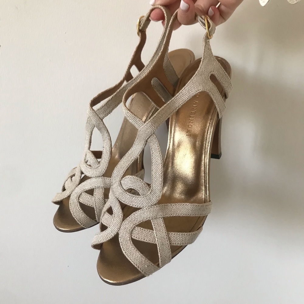 🇮🇹ENRICO ANTINORI creme heels🇮🇹